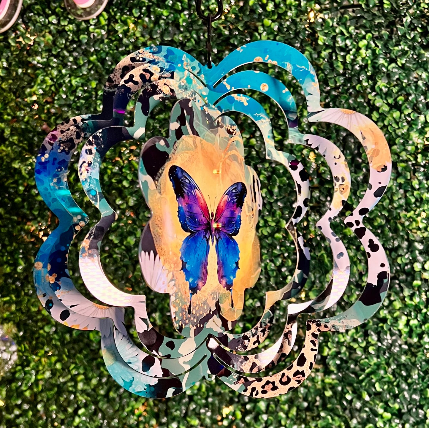 Flower Shaped Butterfly Spinner