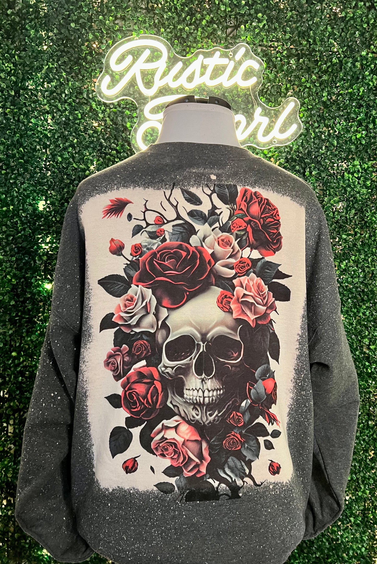 Skull Roses Sweatshirt