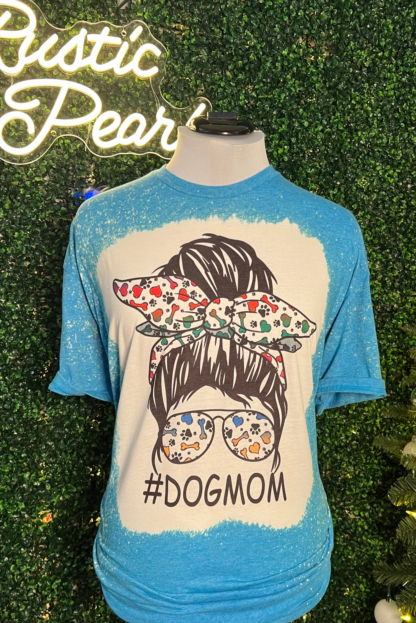 #Dogmom Shirts