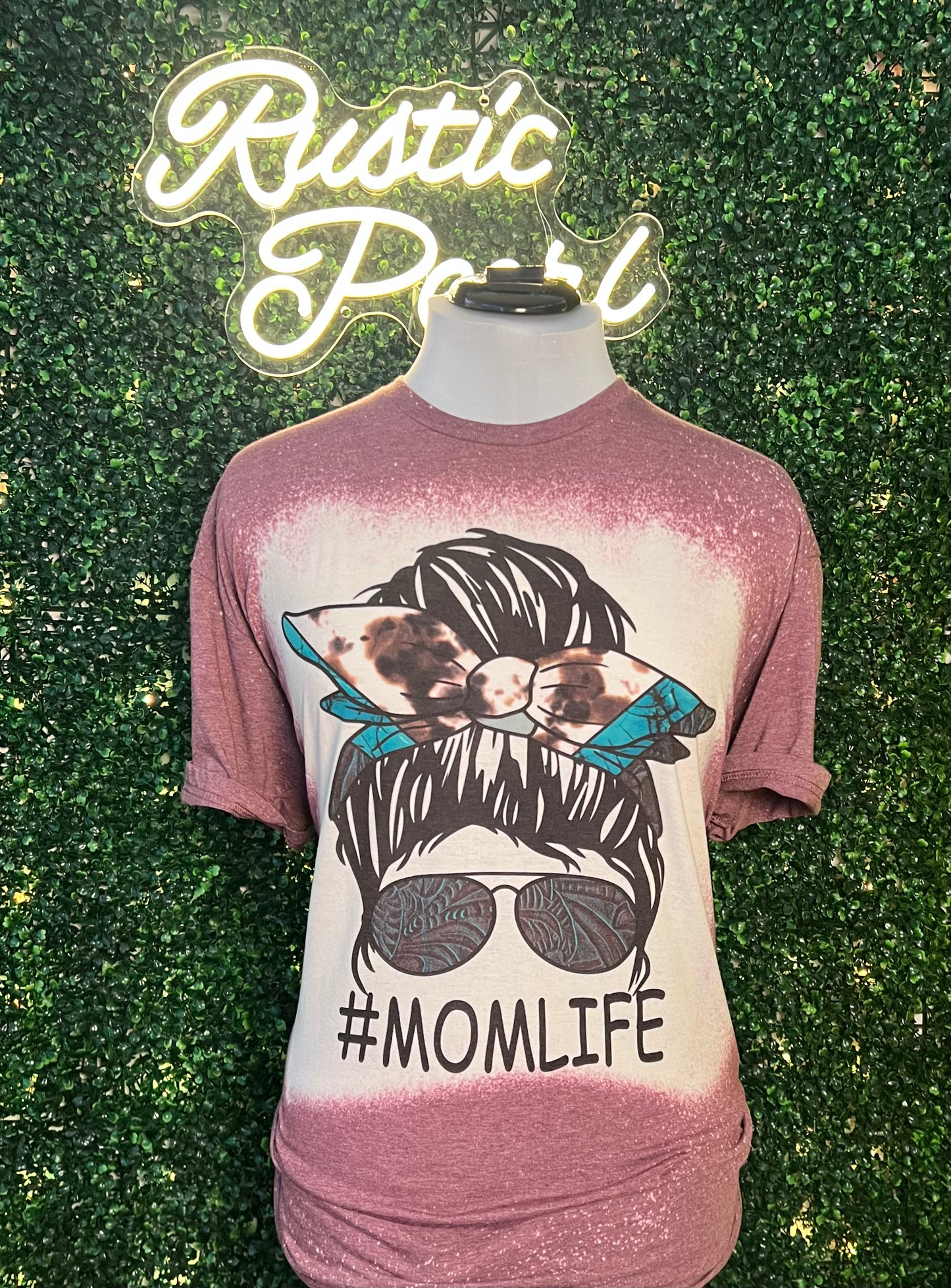 #MOMLIFE