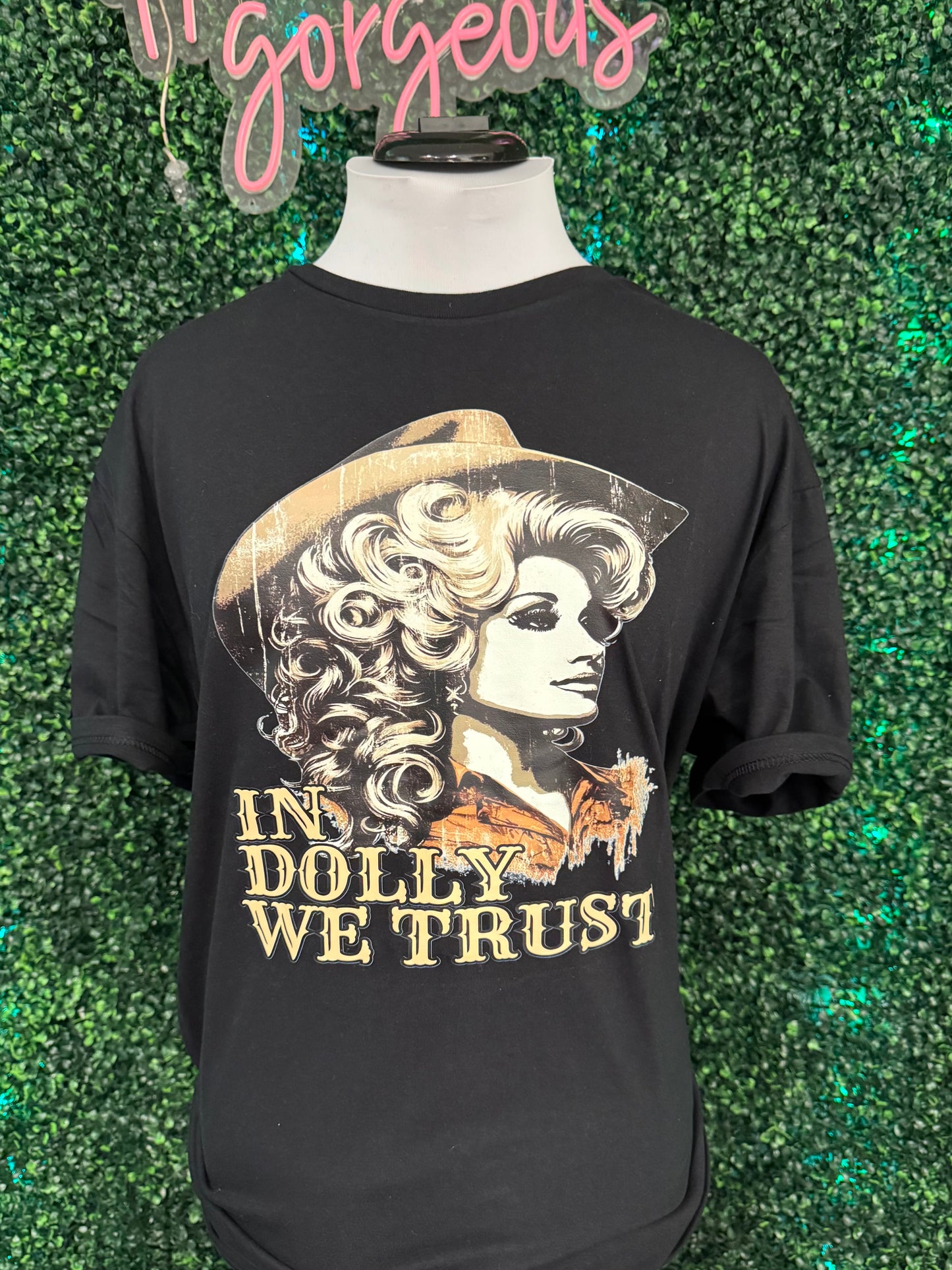 In Dolly We Trust Shirt